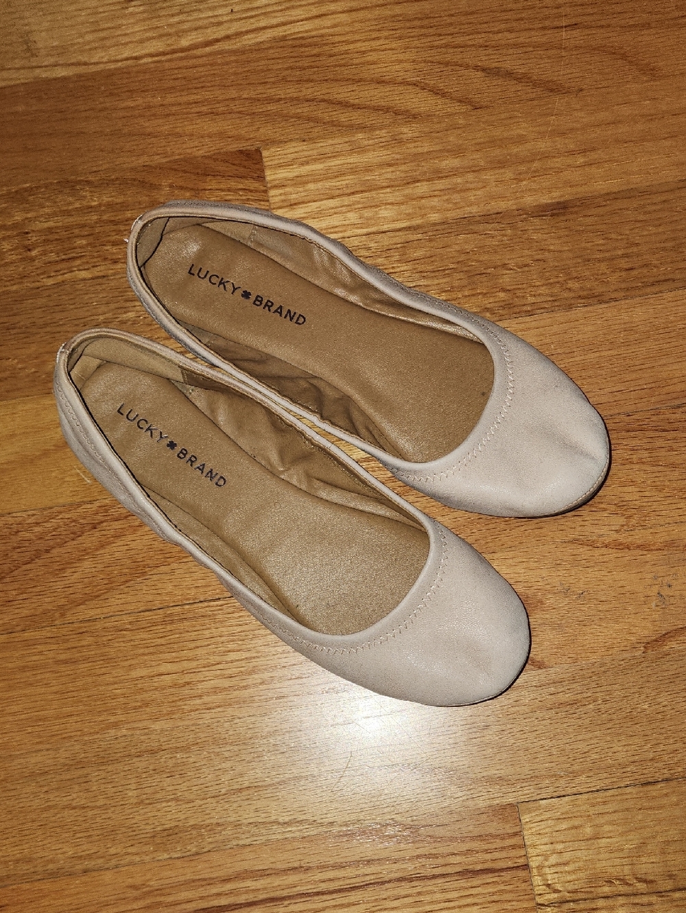 Lucky Brand Beige Leather Ballet Flats